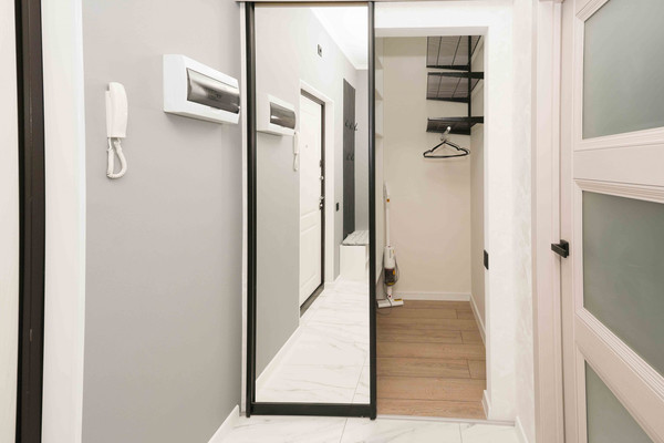 Продам однокомнатную (1-комн.) квартиру, Конгрессная ул, 19/1, Краснодар г