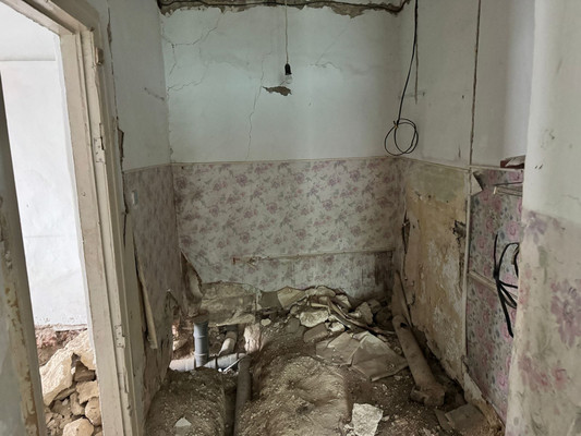 Продам двухкомнатную (2-комн.) квартиру, Свободная ул, 16, Симферополь г