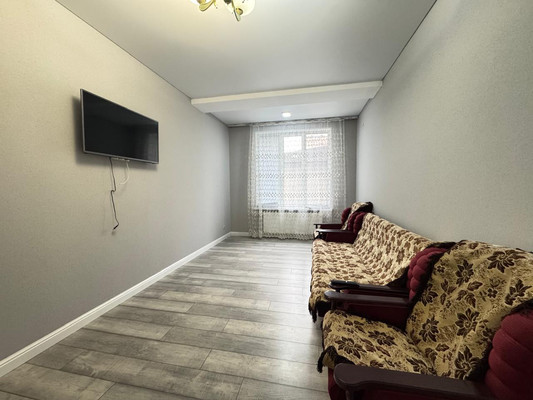 Сдам двухкомнатную (2-комн.) квартиру, Толстого ул, 43, Нальчик г