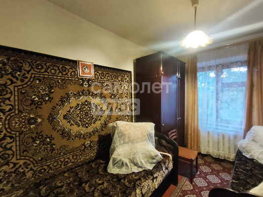 Продам трехкомнатную (3-комн.) квартиру, Совхозная ул, 12, Полтавская ст-ца