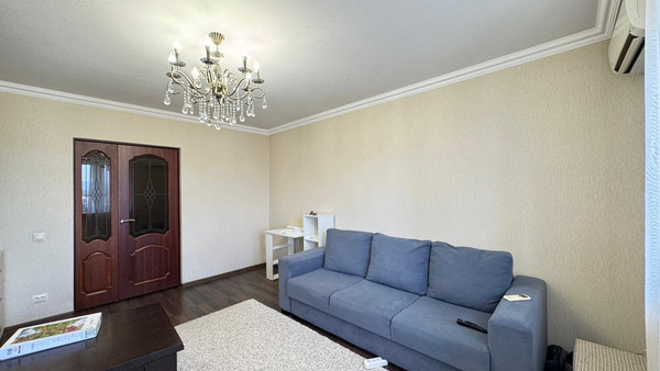 Продам двухкомнатную (2-комн.) квартиру, 2 Таманской Дивизии ул, 37, Нальчик г