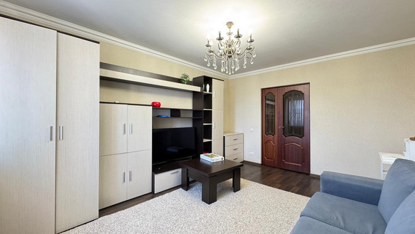 Продам двухкомнатную (2-комн.) квартиру, 2 Таманской Дивизии ул, 37, Нальчик г