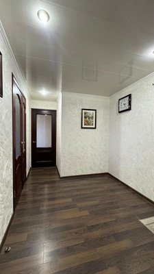 Продам двухкомнатную (2-комн.) квартиру, 2 Таманской Дивизии ул, 37, Нальчик г