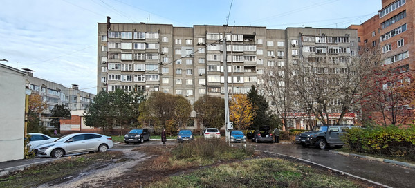 Продам трехкомнатную (3-комн.) квартиру, Интернациональная ул, 15в, Рязань г