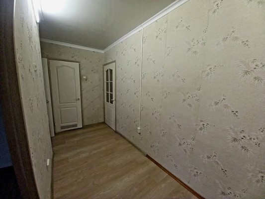 Продам трехкомнатную (3-комн.) квартиру, Керамзавода ул, 38, Рязань г