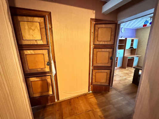 Продам многокомнатную квартиру, Подвойского ул, 133ка, Тихорецк г