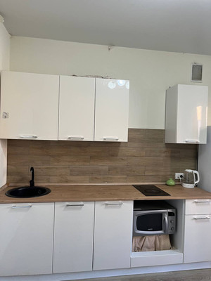 Сдам однокомнатную (1-комн.) квартиру, Бжегокайская ул, 90к2, Новая Адыгея аул