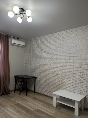 Сдам однокомнатную (1-комн.) квартиру, Бжегокайская ул, 90к2, Новая Адыгея аул