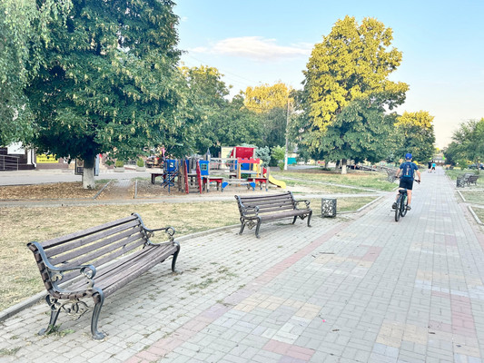 Продам двухкомнатную (2-комн.) квартиру, Меньшикова ул, 62, Тихорецк г