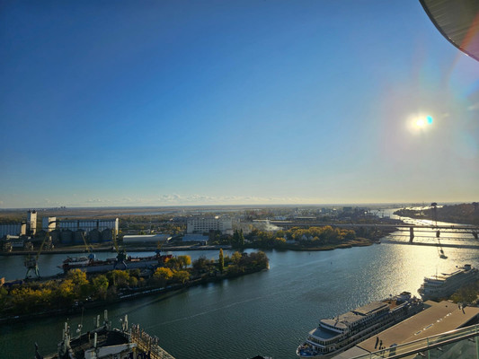 Продам многокомнатную квартиру, Береговая ул, 128, Ростов-на-Дону г