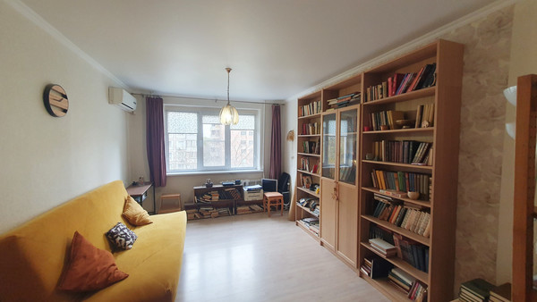 Продам трехкомнатную (3-комн.) квартиру, Малиновского ул, 76, Ростов-на-Дону г