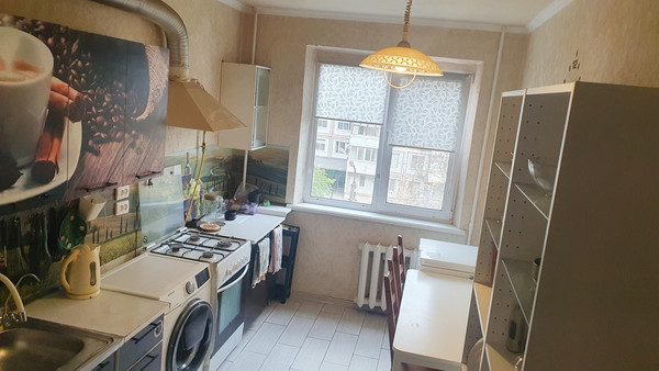 Продам трехкомнатную (3-комн.) квартиру, Малиновского ул, 76, Ростов-на-Дону г