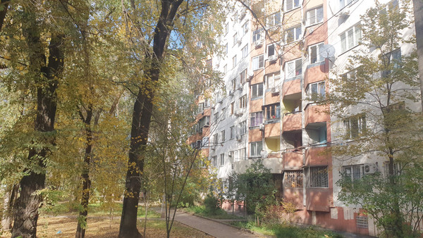 Продам трехкомнатную (3-комн.) квартиру, Малиновского ул, 76, Ростов-на-Дону г