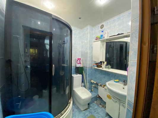 Продам трехкомнатную (3-комн.) квартиру, Калинина ул, 88к45, Тихорецк г