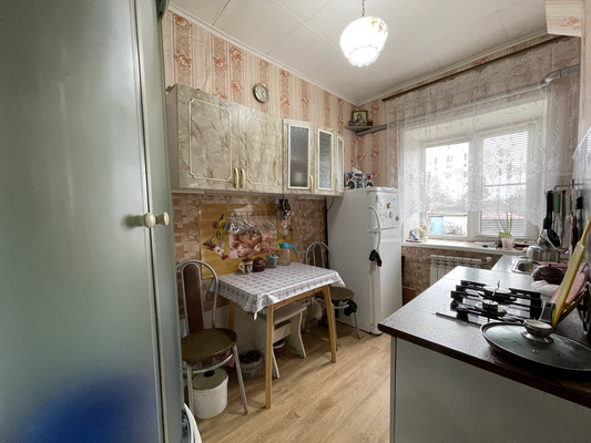 Продам двухкомнатную (2-комн.) квартиру, Кардовского ул, 33, Переславль-Залесский г