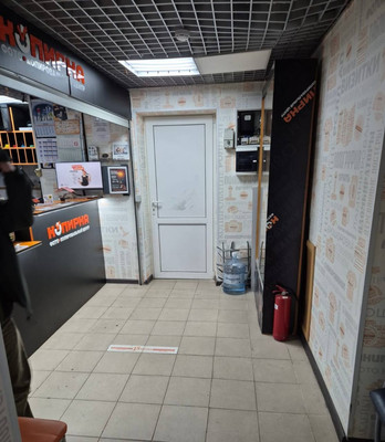 Сдам коммерческое помещение 8,1 м2, Бауманская ул, 33к2, Москва г