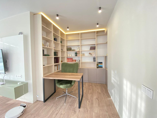 Продам трехкомнатную (3-комн.) квартиру, Строителей ул, 43, Йошкар-Ола г