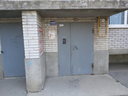 Продам однокомнатную (1-комн.) квартиру, Северный массив мкр, 9, Батайск г