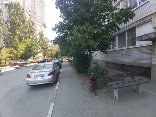 Продам однокомнатную (1-комн.) квартиру, Северный массив мкр, 9, Батайск г