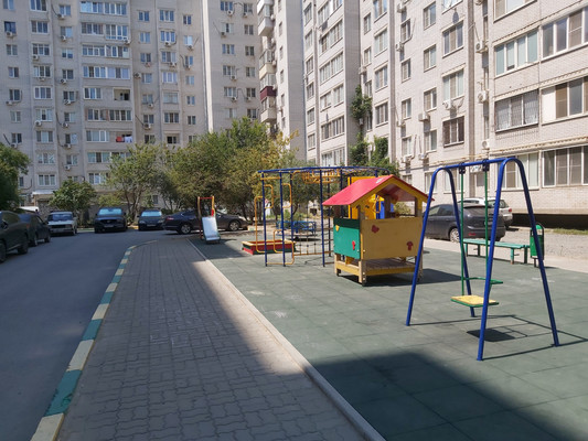 Продам однокомнатную (1-комн.) квартиру, Северный массив мкр, 9, Батайск г