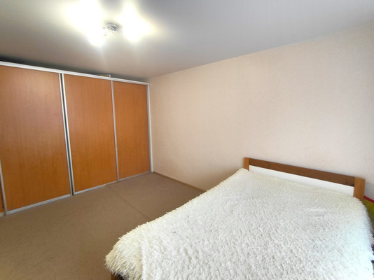 Продам однокомнатную (1-комн.) квартиру, 13-й Квартал ул, 6А, Куюки д