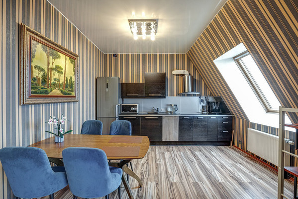 Продам многокомнатную квартиру, 9-я Советская ул, 5, Санкт-Петербург г