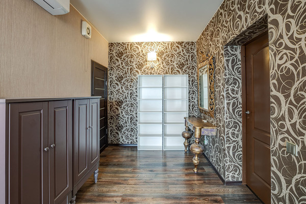 Продам многокомнатную квартиру, 9-я Советская ул, 5, Санкт-Петербург г