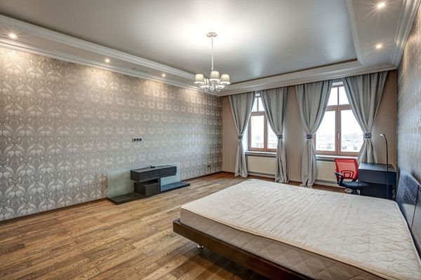 Продам многокомнатную квартиру, 9-я Советская ул, 5, Санкт-Петербург г