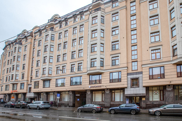 Продам многокомнатную квартиру, 9-я Советская ул, 5, Санкт-Петербург г