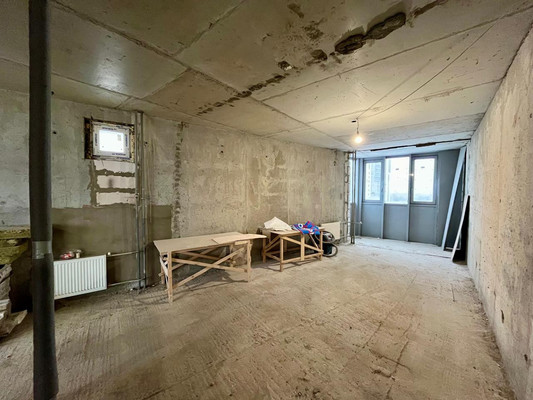 Продам трехкомнатную (3-комн.) квартиру, Зеленогорская ул, 7к1, Санкт-Петербург г