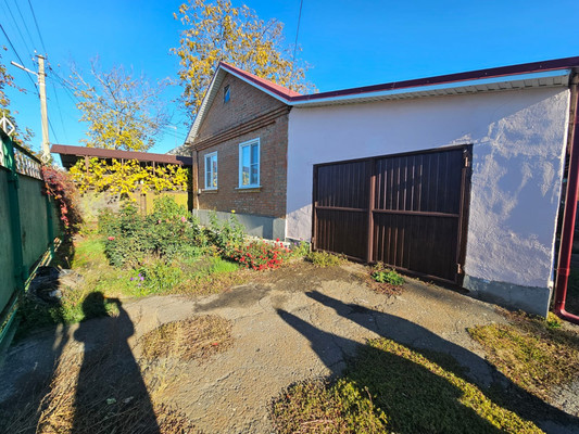 Продам дом, Севастопольская ул, 57, Батайск г, 0 км от города