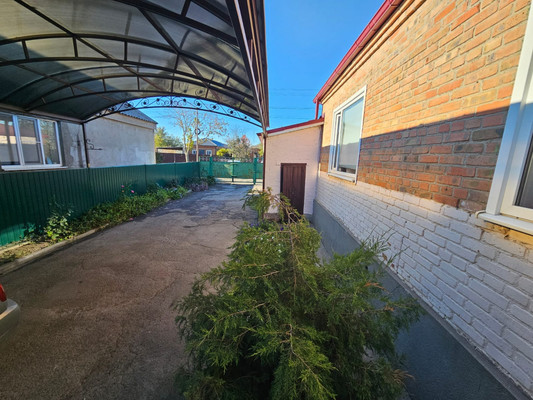 Продам дом, Севастопольская ул, 57, Батайск г, 0 км от города