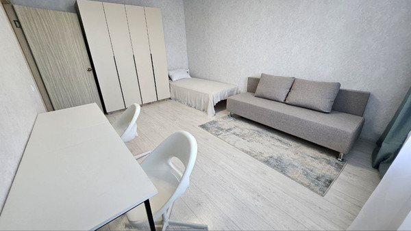 Сдам двухкомнатную (2-комн.) квартиру, им. Героя Советского Союза Якова Кобзаря ул, 17, Краснодар г