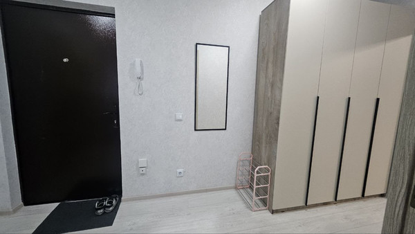 Сдам двухкомнатную (2-комн.) квартиру, им. Героя Советского Союза Якова Кобзаря ул, 17, Краснодар г