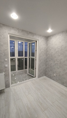 Продам двухкомнатную (2-комн.) квартиру, Светлая ул, 17к70, Засечное с