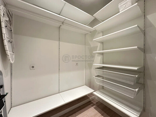 Продам однокомнатную (1-комн.) квартиру, Беломорская ул, 23, Москва г