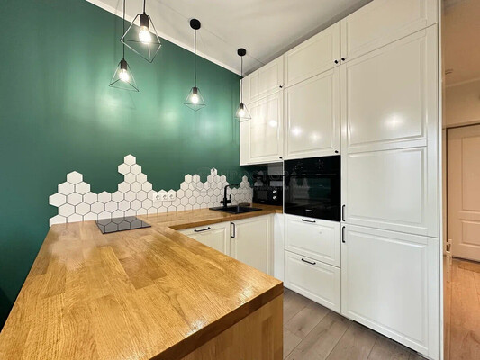 Продам однокомнатную (1-комн.) квартиру, Беломорская ул, 23, Москва г