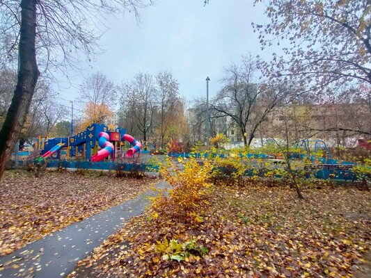 Продам двухкомнатную (2-комн.) квартиру, Адмирала Макарова ул, 13, Москва г