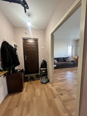 Продам трехкомнатную (3-комн.) квартиру, Рокоссовского (Новоильинский р-н) ул, 37, Новокузнецк г