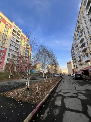 Продам трехкомнатную (3-комн.) квартиру, Рокоссовского (Новоильинский р-н) ул, 37, Новокузнецк г