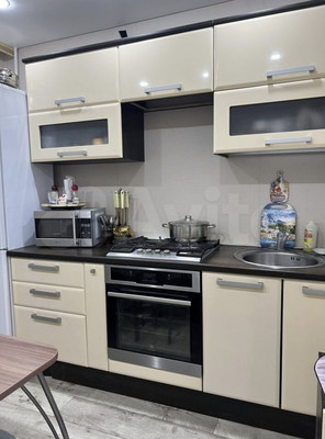 Продам однокомнатную (1-комн.) квартиру, 34-й мкр, 13а, Октябрьский г