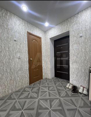 Продам однокомнатную (1-комн.) квартиру, 34-й мкр, 13а, Октябрьский г