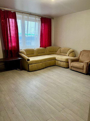 Продам двухкомнатную (2-комн.) квартиру, Березовая ул, 11, Видное г