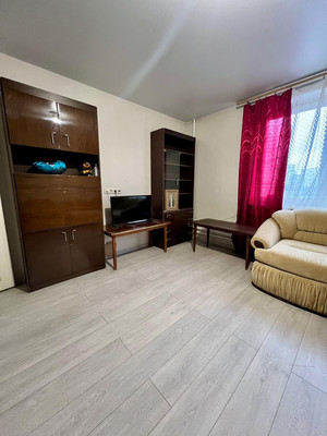 Продам двухкомнатную (2-комн.) квартиру, Березовая ул, 11, Видное г