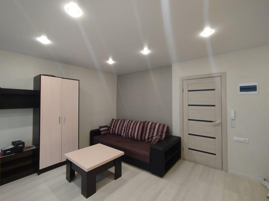 Продам однокомнатную (1-комн.) квартиру, Морская ул, 122, Волгодонск г