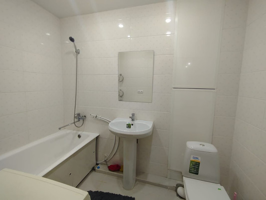 Продам однокомнатную (1-комн.) квартиру, Морская ул, 122, Волгодонск г