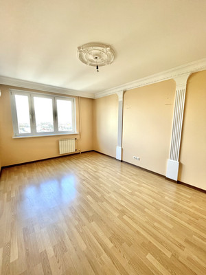 Продам трехкомнатную (3-комн.) квартиру, Подольская ул, 4ка, Северово д