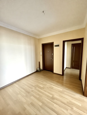 Продам трехкомнатную (3-комн.) квартиру, Подольская ул, 4ка, Северово д