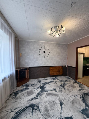 Продам двухкомнатную (2-комн.) квартиру, Лужская ул, 19, Великий Новгород г