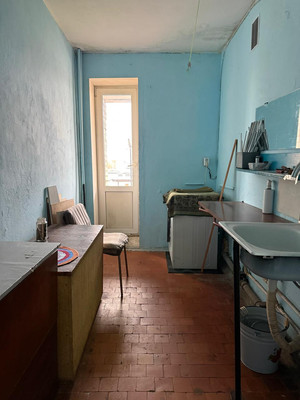 Продам двухкомнатную (2-комн.) квартиру, Лужская ул, 19, Великий Новгород г